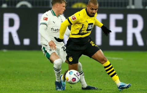 爱游戏官网入口 -包含多特蒙德发布备战花絮，冲刺阶段战术微调，意甲任务艰巨，临场指挥获称赞的词条