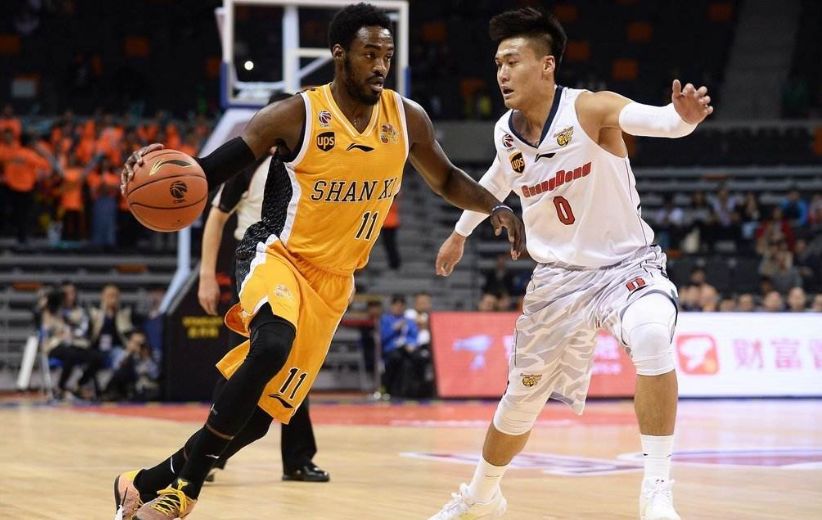 包含孟菲斯灰熊内部会议纪要流出：国际比赛日防线松动，CBA季后赛使命明确，赛程密集仍需轮换的词条